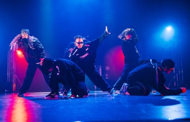 HIPHOP初級 / 水曜20:00〜21:10サムネイル